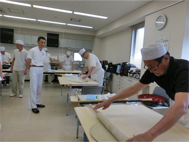 そば打ち勉強会